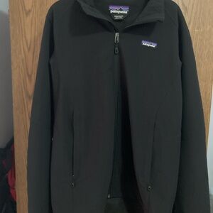 Patagonia Men’s Small Midnight Black Softshell Jacket